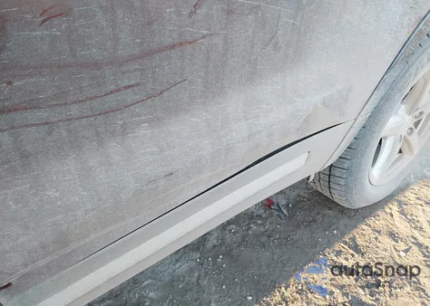 2016 Ford Explorer Xlt z USA, uszkodzony, nr VIN 1FM5K8D81GGA11598